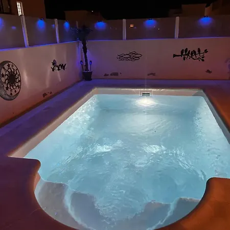 Rosa Luxury 2 Bed 2 Bath With Private Pool, Patio * Playa Blanca