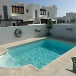 Rosa Luxury 2 Bed 2 Bath With Private Pool, Patio Villa