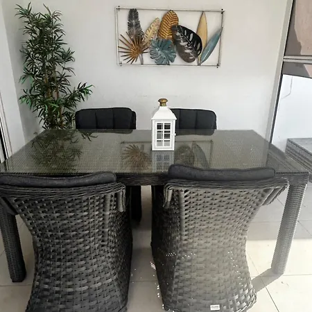 Rosa Luxury 2 Bed 2 Bath With Private Pool, Patio